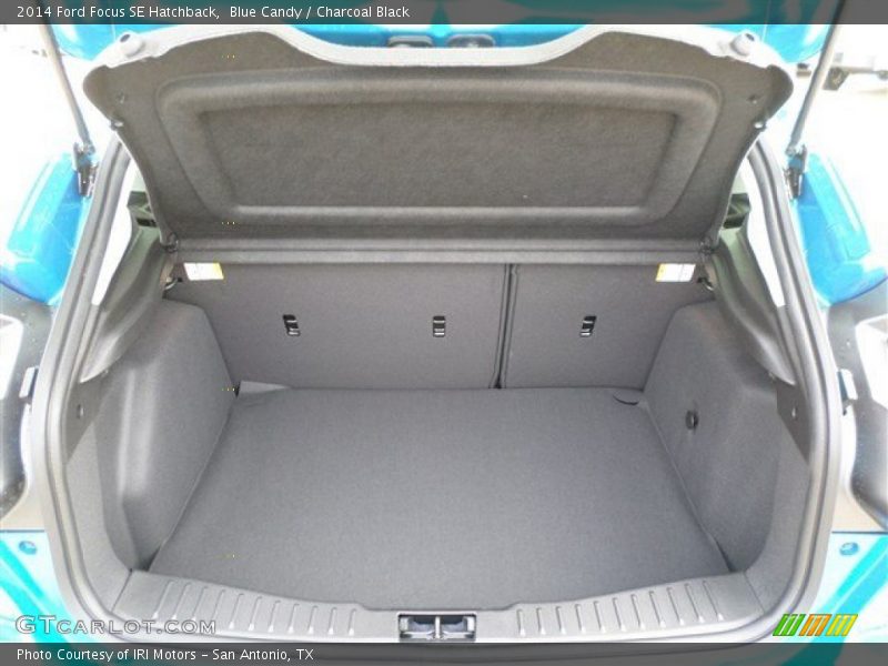 Blue Candy / Charcoal Black 2014 Ford Focus SE Hatchback