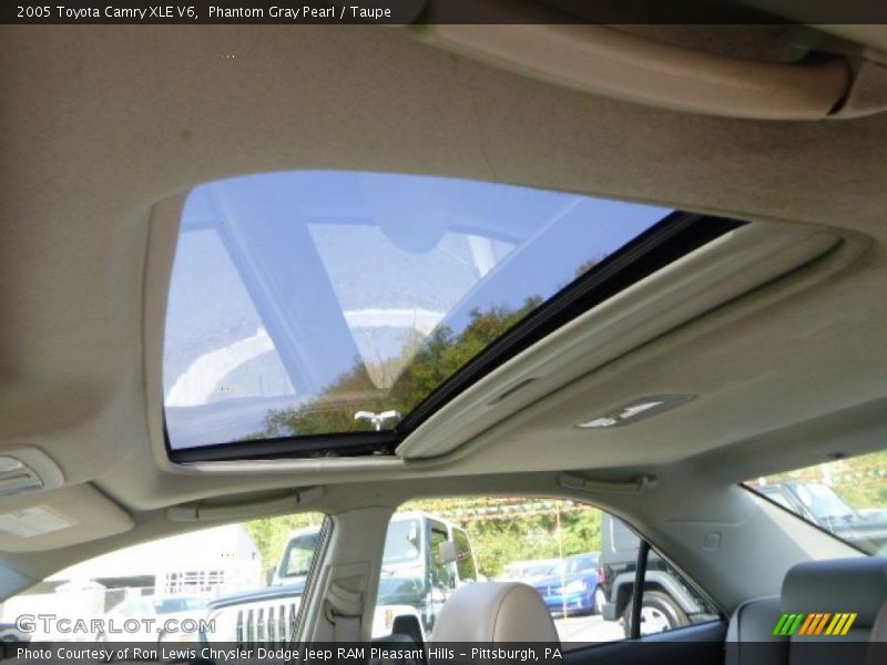 Phantom Gray Pearl / Taupe 2005 Toyota Camry XLE V6