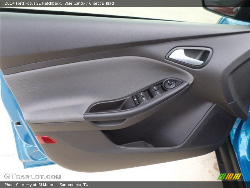 Blue Candy / Charcoal Black 2014 Ford Focus SE Hatchback