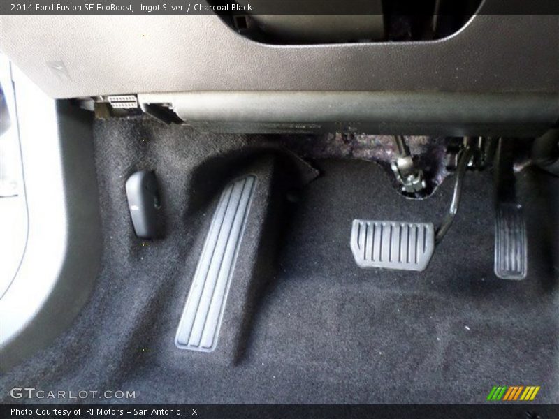 Ingot Silver / Charcoal Black 2014 Ford Fusion SE EcoBoost