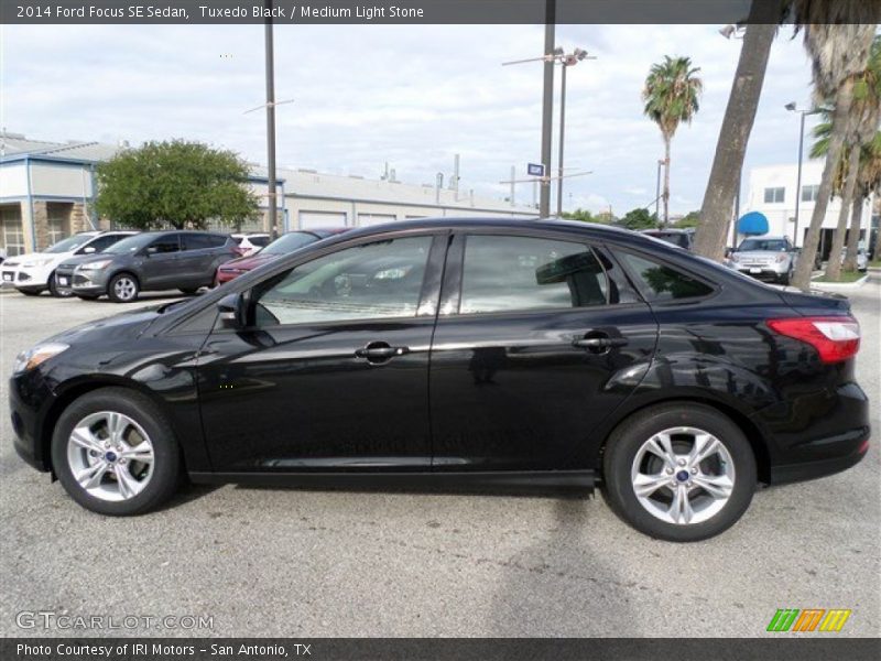 Tuxedo Black / Medium Light Stone 2014 Ford Focus SE Sedan