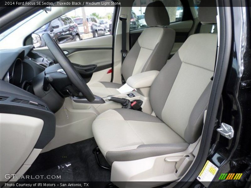 Tuxedo Black / Medium Light Stone 2014 Ford Focus SE Sedan