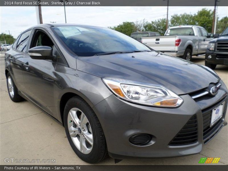 Sterling Gray / Charcoal Black 2014 Ford Focus SE Sedan
