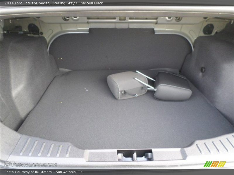 Sterling Gray / Charcoal Black 2014 Ford Focus SE Sedan