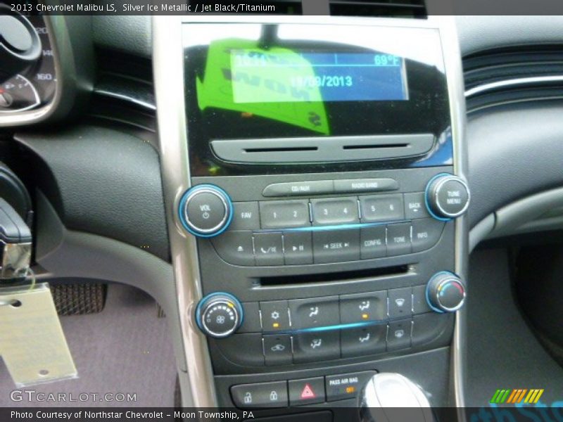 Silver Ice Metallic / Jet Black/Titanium 2013 Chevrolet Malibu LS