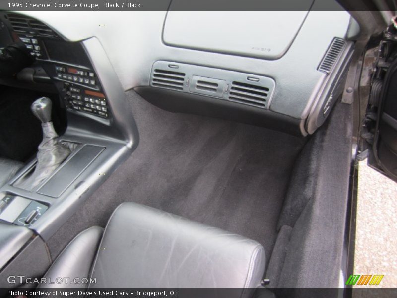 Black / Black 1995 Chevrolet Corvette Coupe