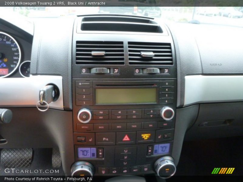 Black Uni / Anthracite 2008 Volkswagen Touareg 2 VR6