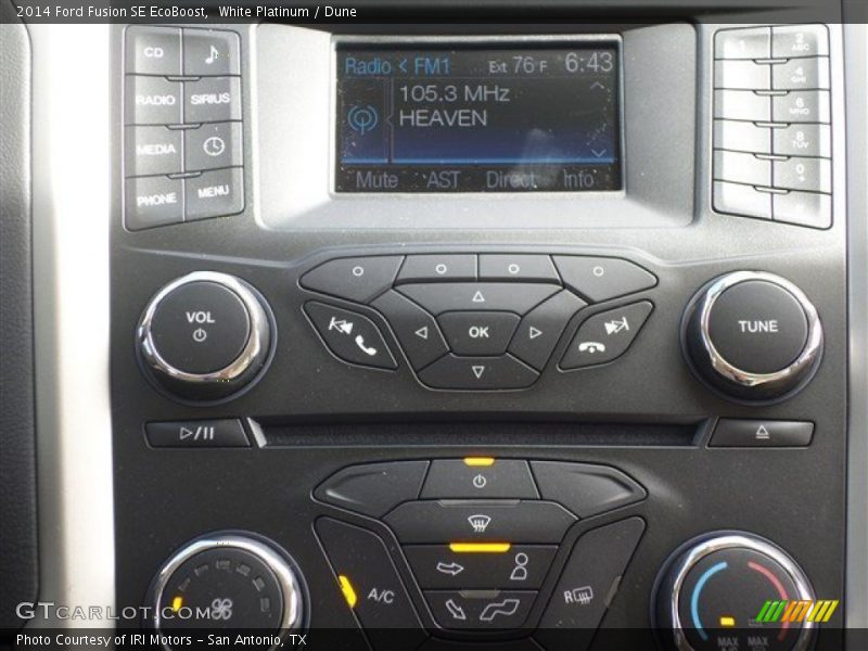 White Platinum / Dune 2014 Ford Fusion SE EcoBoost