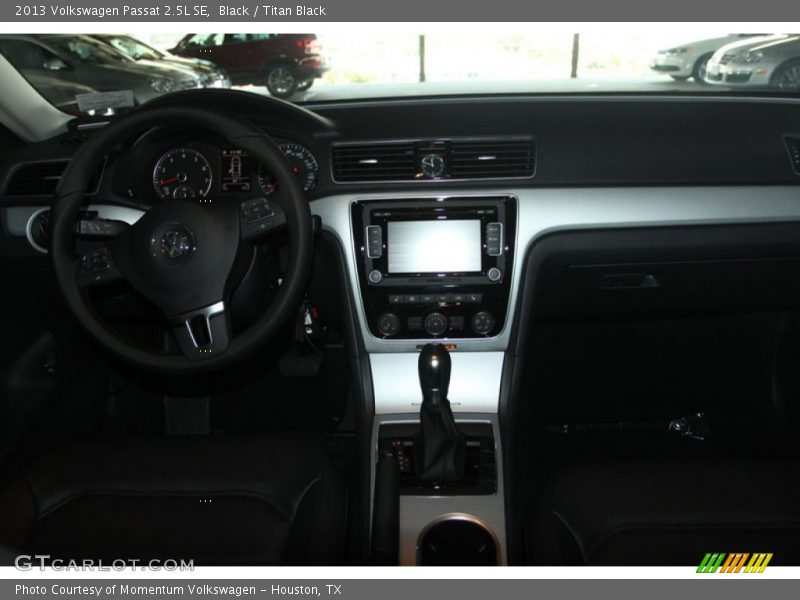 Black / Titan Black 2013 Volkswagen Passat 2.5L SE