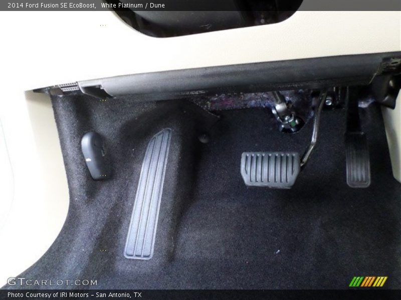 White Platinum / Dune 2014 Ford Fusion SE EcoBoost
