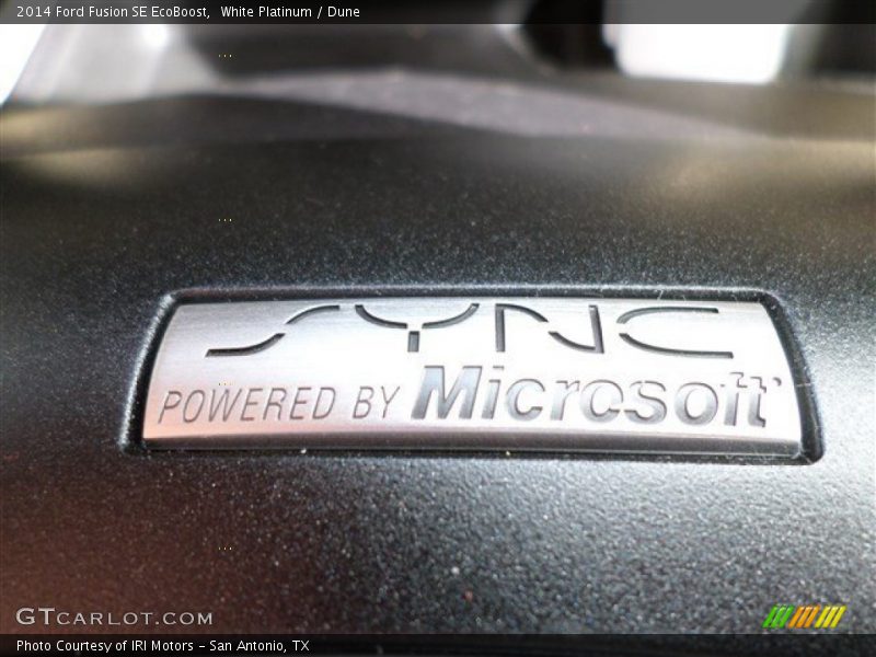 White Platinum / Dune 2014 Ford Fusion SE EcoBoost