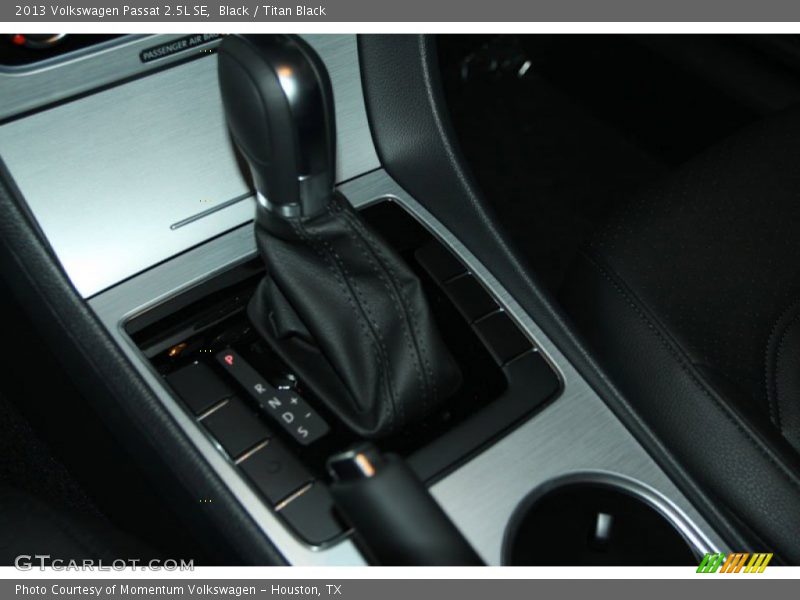 Black / Titan Black 2013 Volkswagen Passat 2.5L SE