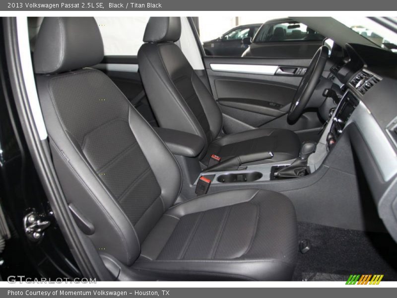 Black / Titan Black 2013 Volkswagen Passat 2.5L SE