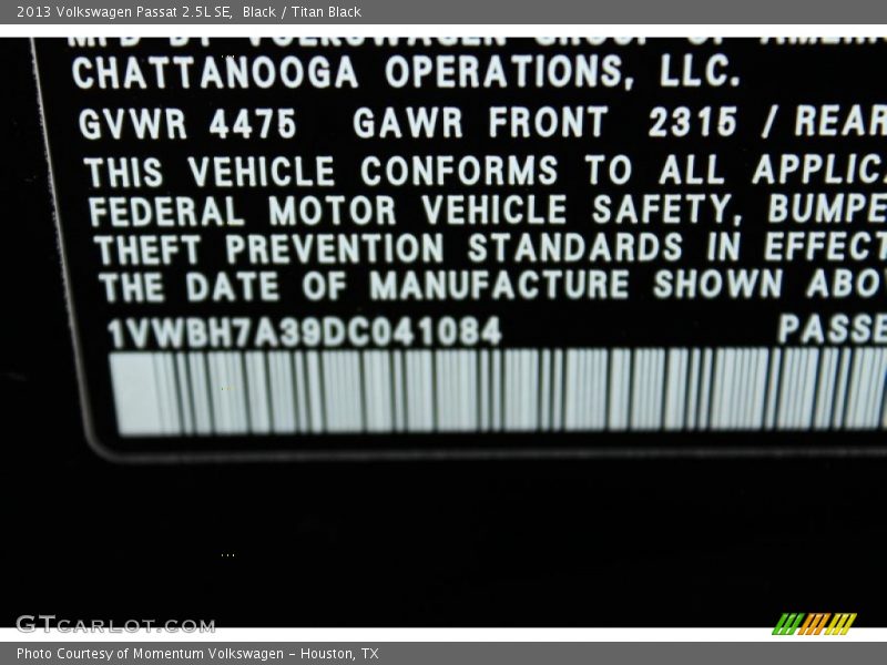 Black / Titan Black 2013 Volkswagen Passat 2.5L SE