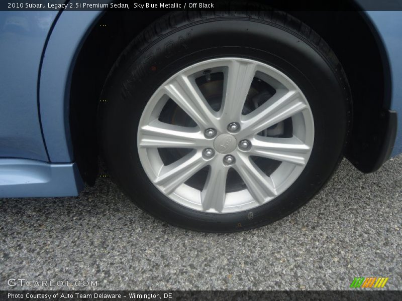 Sky Blue Metallic / Off Black 2010 Subaru Legacy 2.5i Premium Sedan