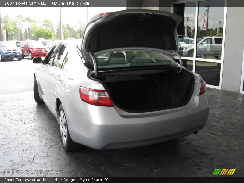 Titanium Metallic / Ash 2007 Toyota Camry LE