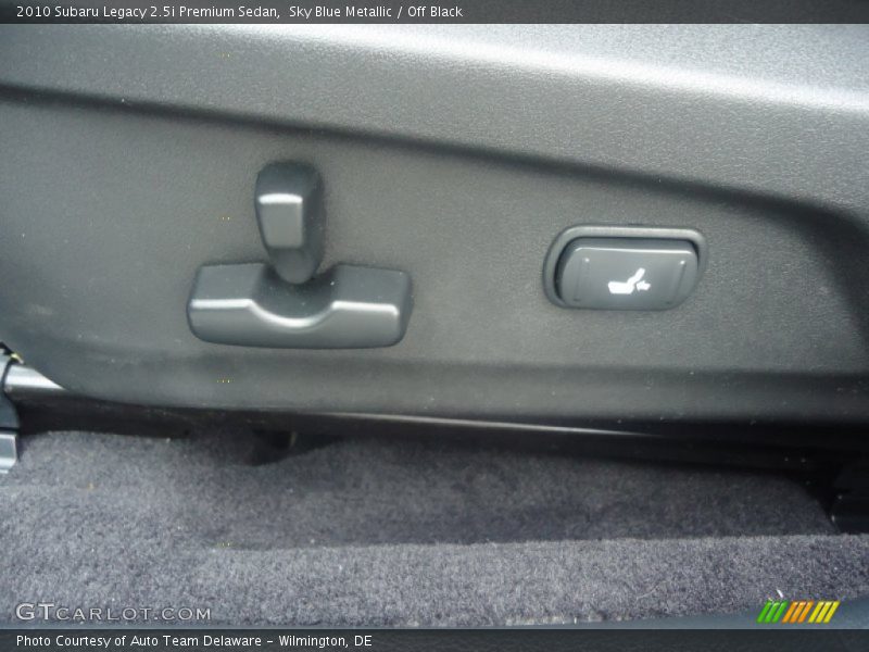 Sky Blue Metallic / Off Black 2010 Subaru Legacy 2.5i Premium Sedan