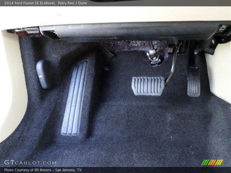 Ruby Red / Dune 2014 Ford Fusion SE EcoBoost