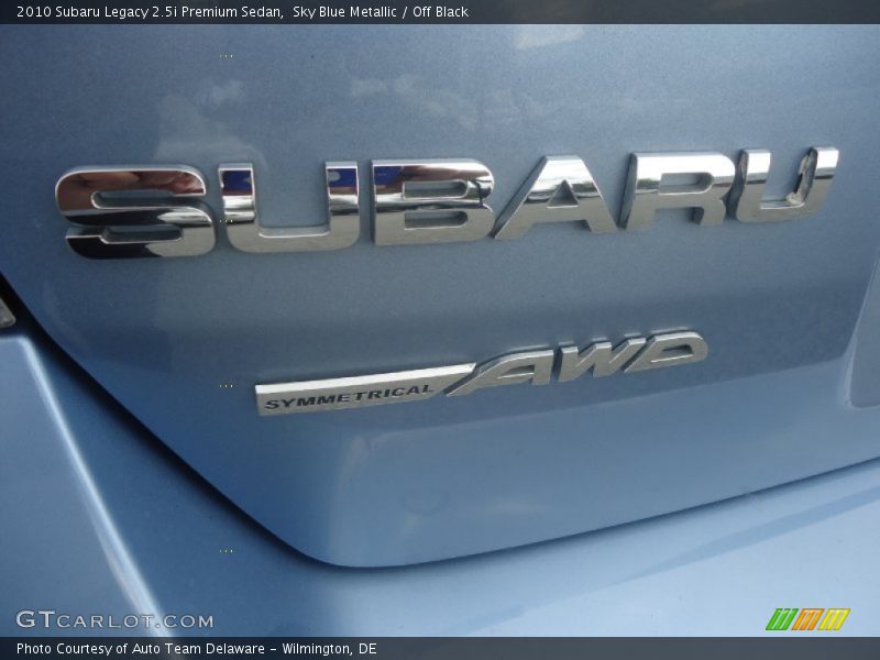 Sky Blue Metallic / Off Black 2010 Subaru Legacy 2.5i Premium Sedan
