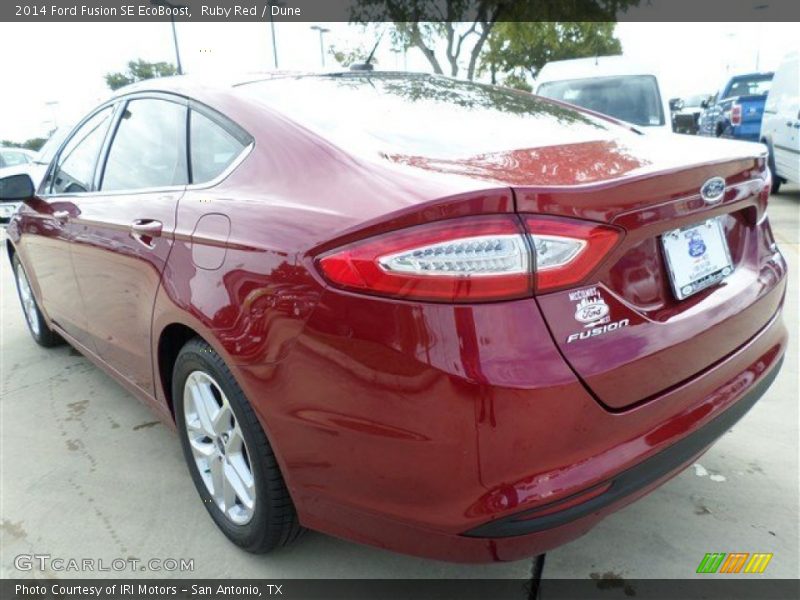 Ruby Red / Dune 2014 Ford Fusion SE EcoBoost