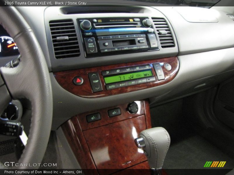 Black / Stone Gray 2006 Toyota Camry XLE V6