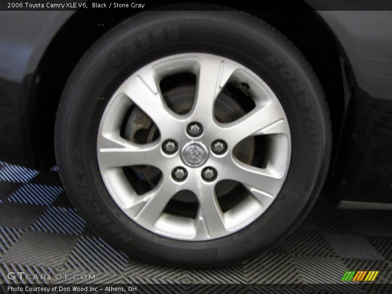Black / Stone Gray 2006 Toyota Camry XLE V6
