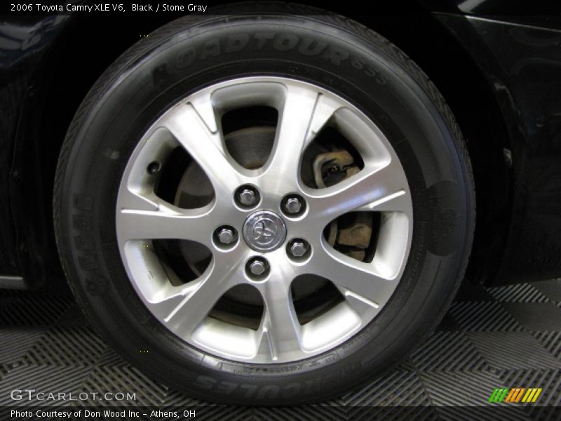 Black / Stone Gray 2006 Toyota Camry XLE V6