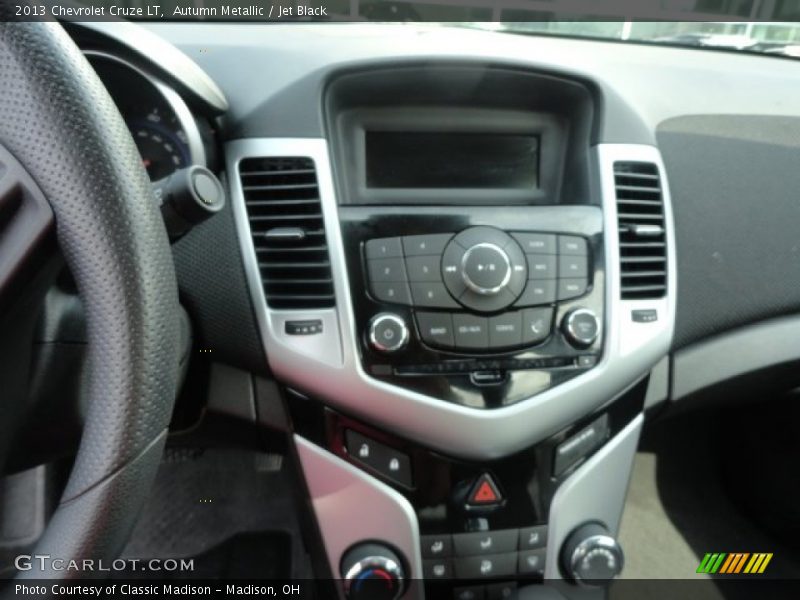 Autumn Metallic / Jet Black 2013 Chevrolet Cruze LT