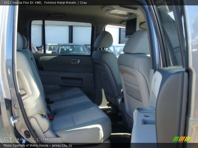 Polished Metal Metallic / Gray 2011 Honda Pilot EX 4WD