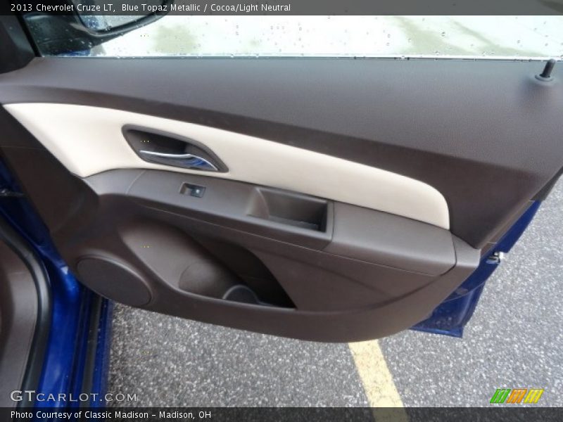 Blue Topaz Metallic / Cocoa/Light Neutral 2013 Chevrolet Cruze LT