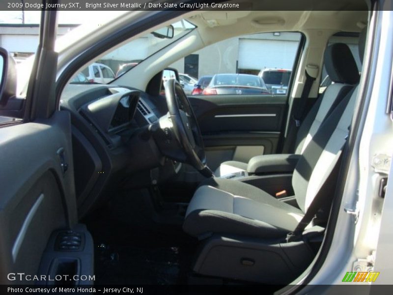 Bright Silver Metallic / Dark Slate Gray/Light Graystone 2009 Dodge Journey SXT