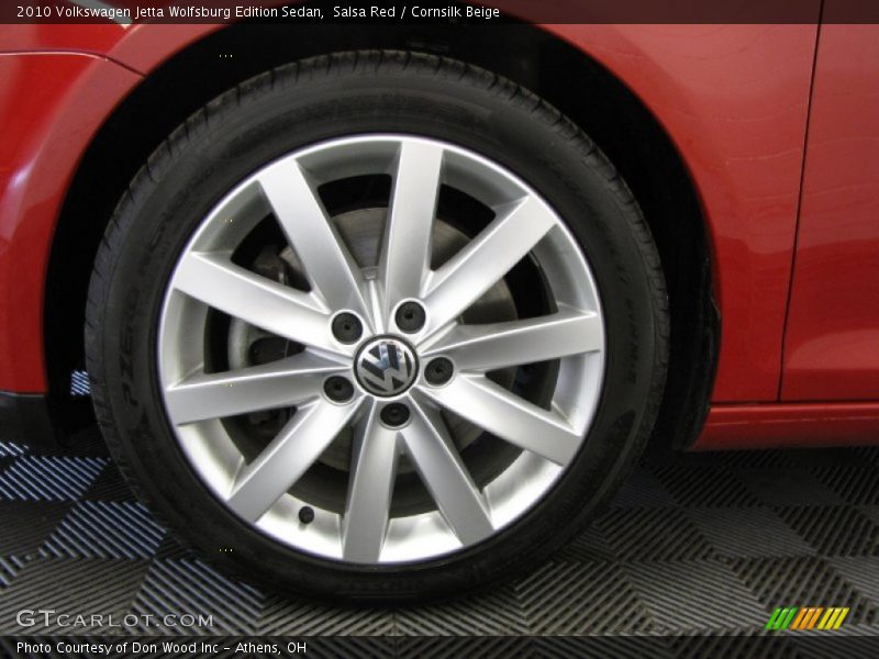 Salsa Red / Cornsilk Beige 2010 Volkswagen Jetta Wolfsburg Edition Sedan