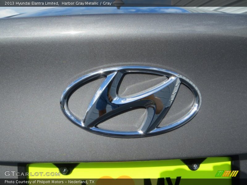 Harbor Gray Metallic / Gray 2013 Hyundai Elantra Limited