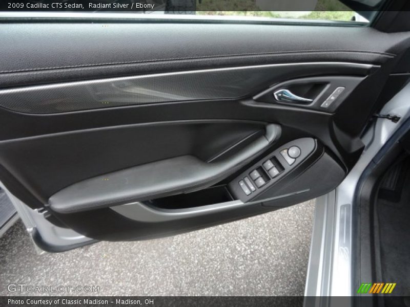 Radiant Silver / Ebony 2009 Cadillac CTS Sedan