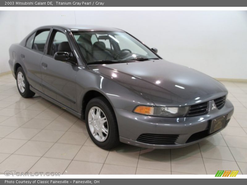 Titanium Gray Pearl / Gray 2003 Mitsubishi Galant DE