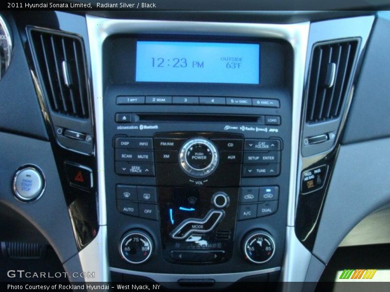 Radiant Silver / Black 2011 Hyundai Sonata Limited