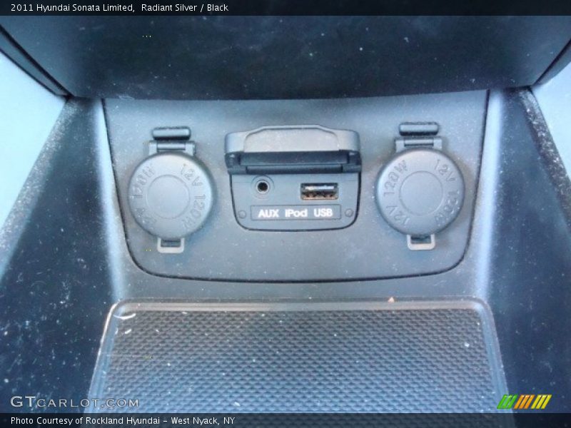 Radiant Silver / Black 2011 Hyundai Sonata Limited