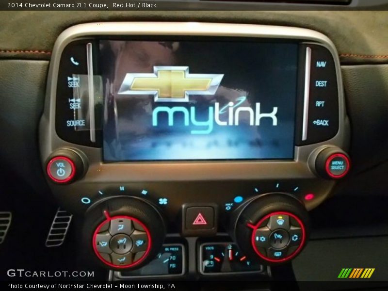 Controls of 2014 Camaro ZL1 Coupe