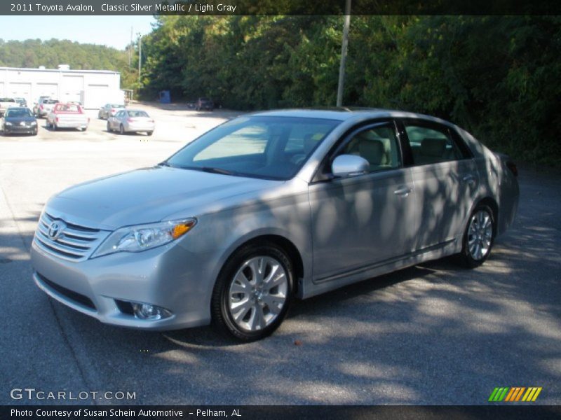 Classic Silver Metallic / Light Gray 2011 Toyota Avalon
