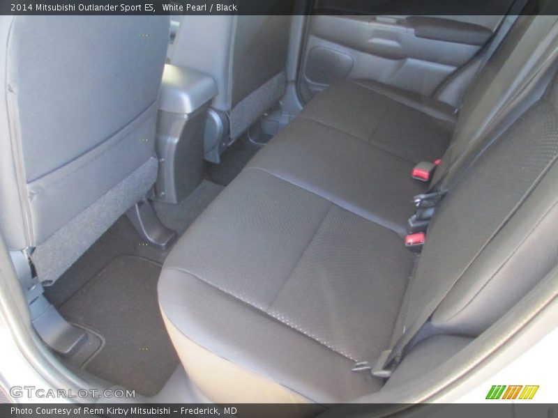White Pearl / Black 2014 Mitsubishi Outlander Sport ES
