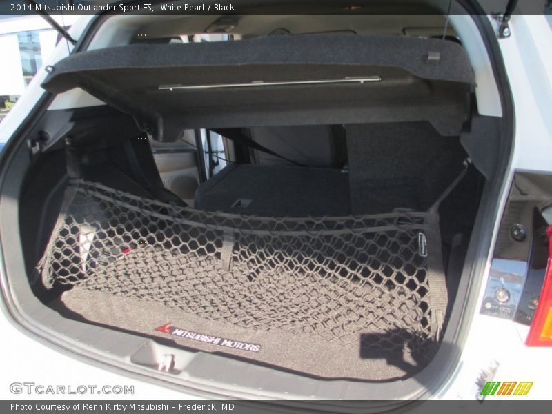 White Pearl / Black 2014 Mitsubishi Outlander Sport ES