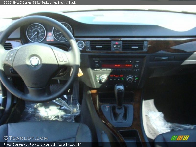 Jet Black / Black 2009 BMW 3 Series 328xi Sedan