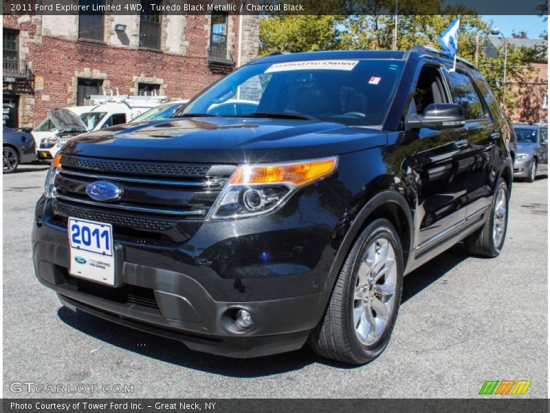 Tuxedo Black Metallic / Charcoal Black 2011 Ford Explorer Limited 4WD