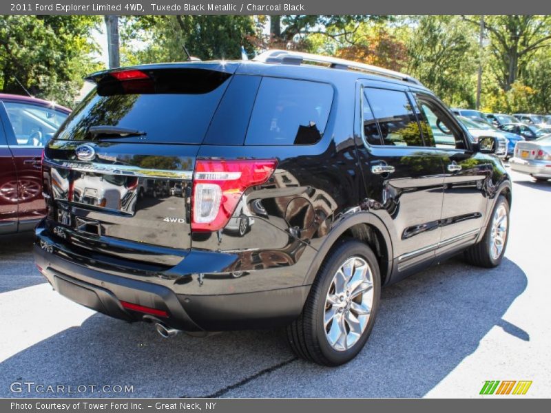 Tuxedo Black Metallic / Charcoal Black 2011 Ford Explorer Limited 4WD