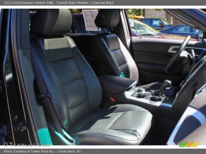 Tuxedo Black Metallic / Charcoal Black 2011 Ford Explorer Limited 4WD