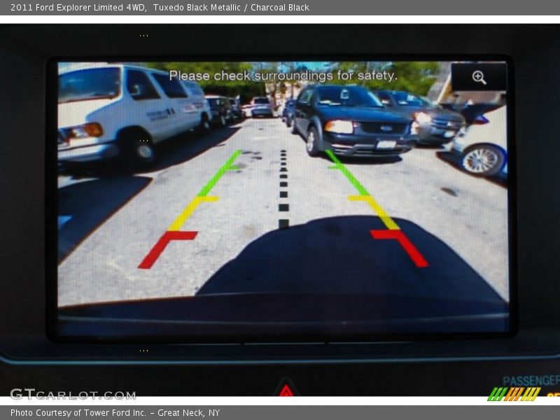 Tuxedo Black Metallic / Charcoal Black 2011 Ford Explorer Limited 4WD