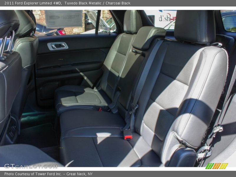 Tuxedo Black Metallic / Charcoal Black 2011 Ford Explorer Limited 4WD