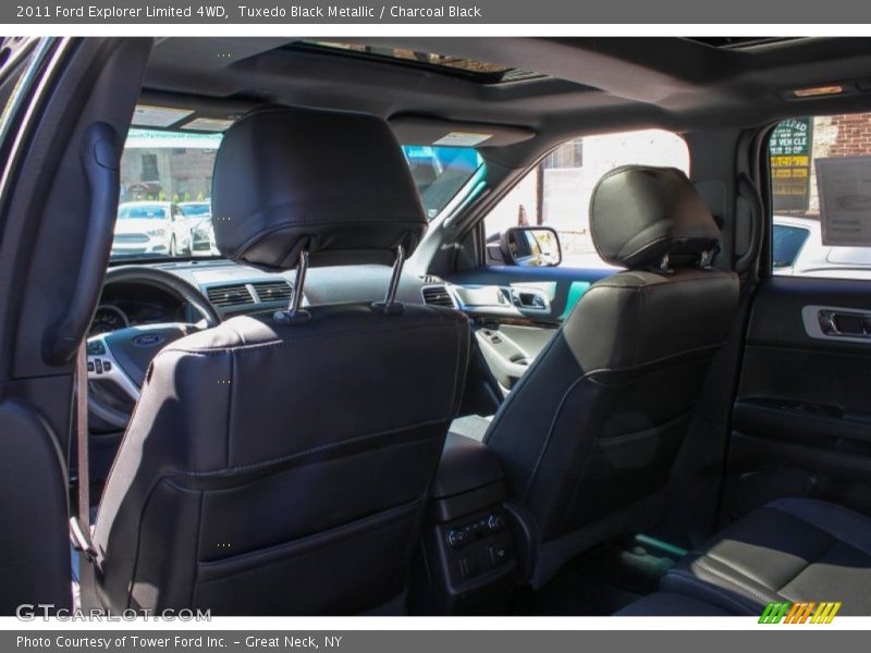 Tuxedo Black Metallic / Charcoal Black 2011 Ford Explorer Limited 4WD