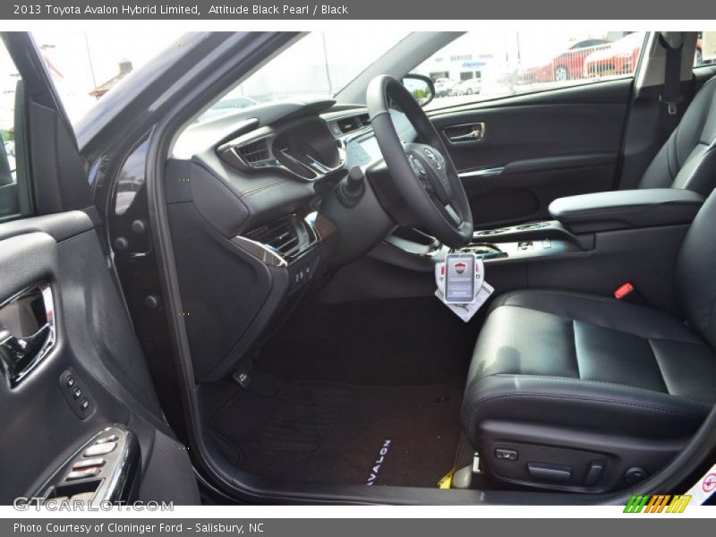 Attitude Black Pearl / Black 2013 Toyota Avalon Hybrid Limited