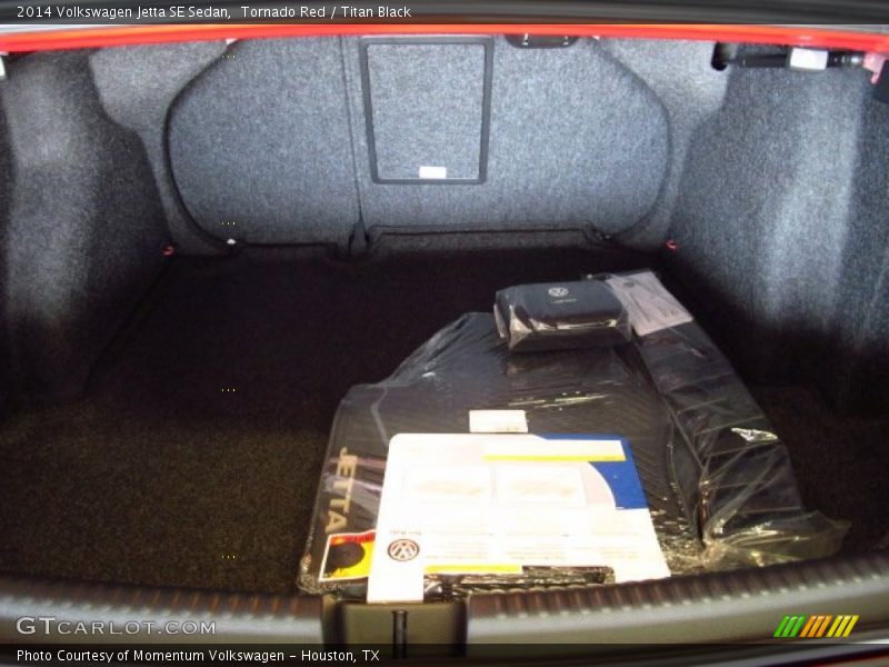Tornado Red / Titan Black 2014 Volkswagen Jetta SE Sedan